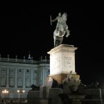 Monumento a Felipe IV de noche