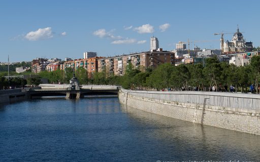 Catedral de la Almudena desde el Puente de Andorra
