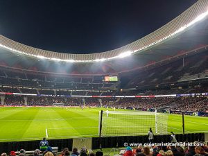 Viendo al Atlético de Madrid en el Wanda Metropolitano