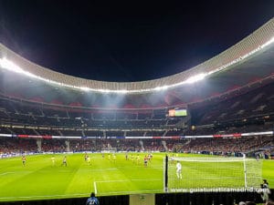 Viendo al Atlético de Madrid en el Wanda Metropolitano
